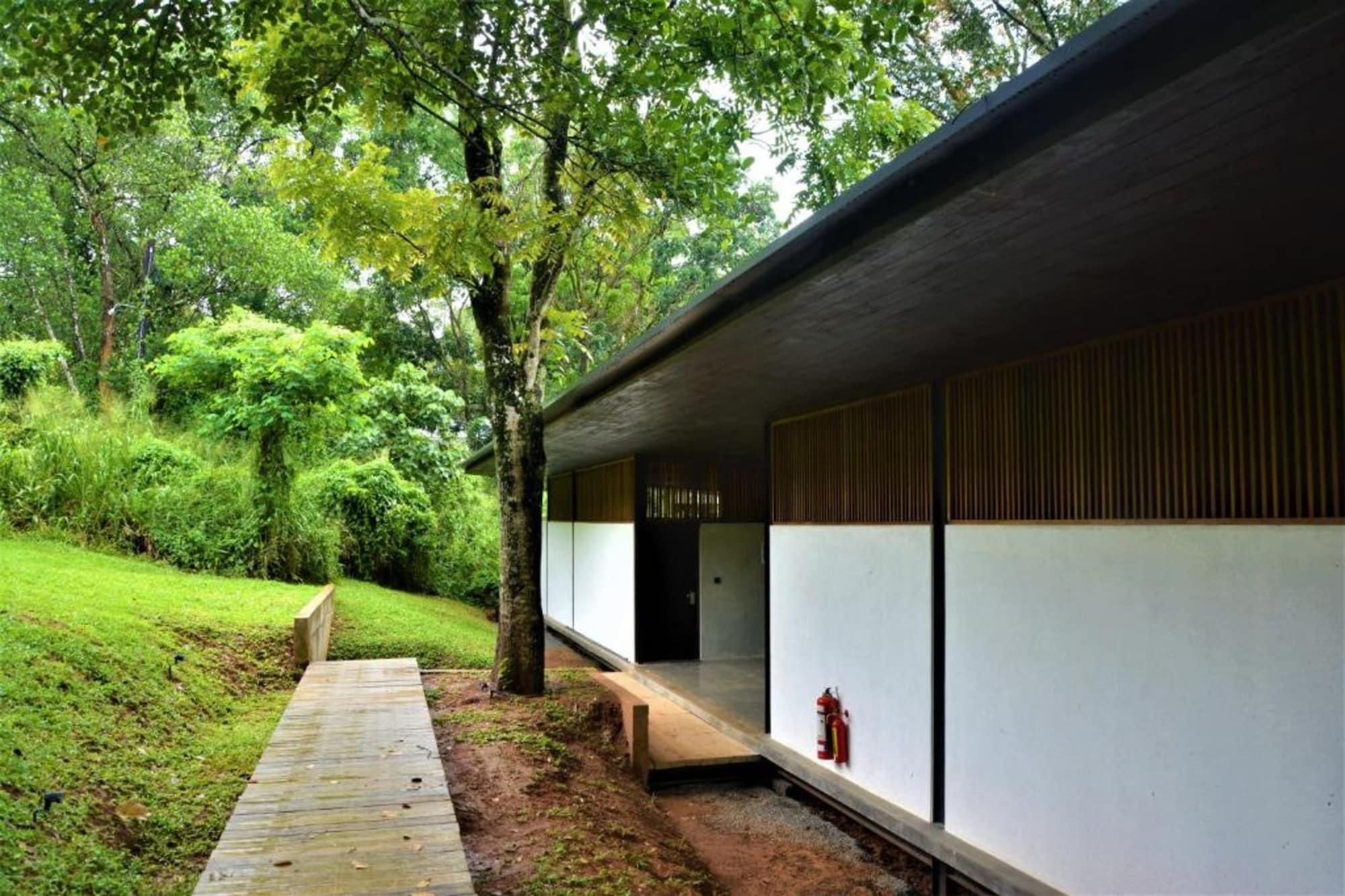 Santani Wellness Kandy Exteriör bild