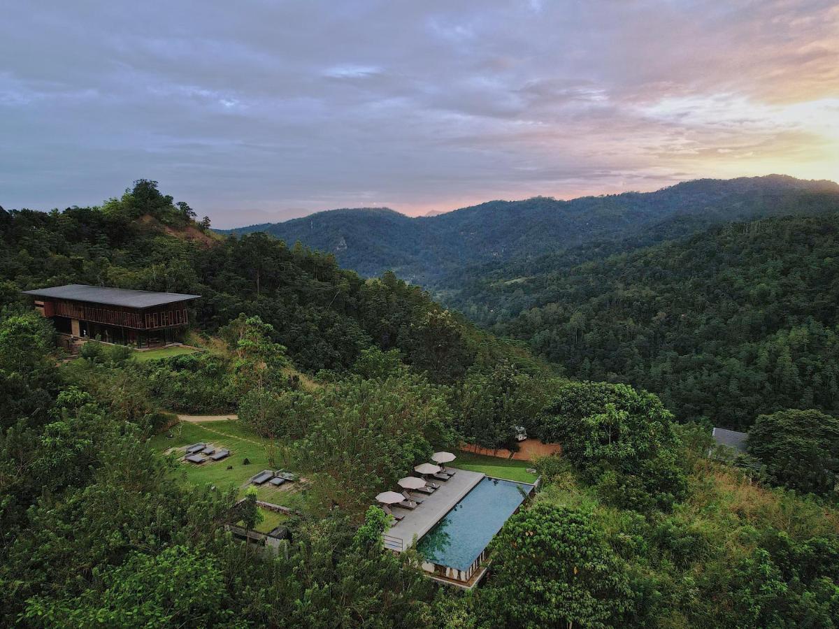 Santani Wellness Kandy Exteriör bild