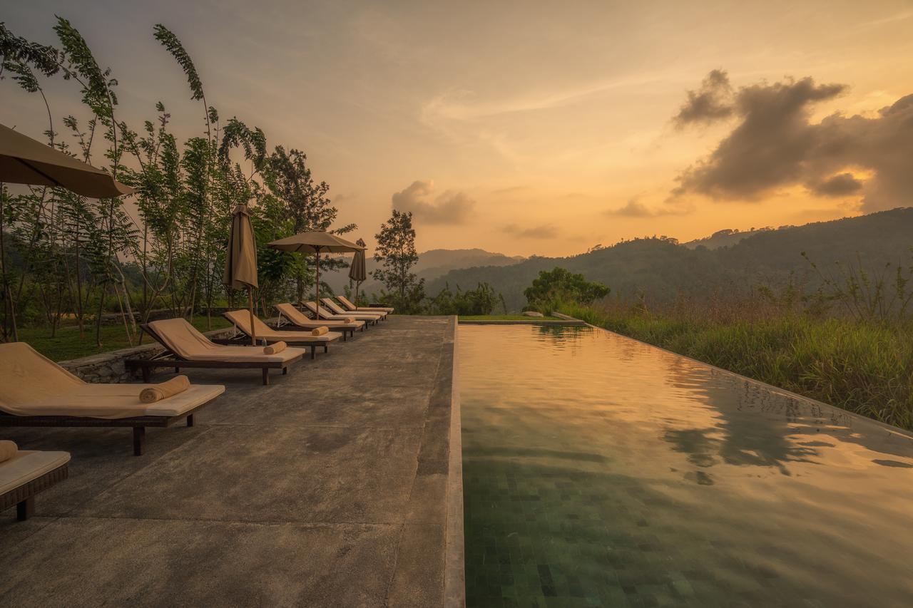 Santani Wellness Kandy Exteriör bild