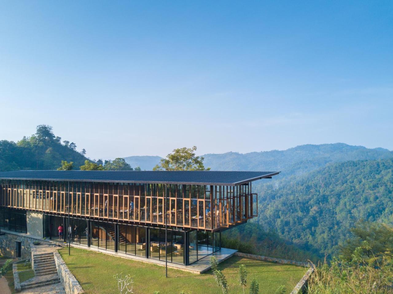 Santani Wellness Kandy Exteriör bild